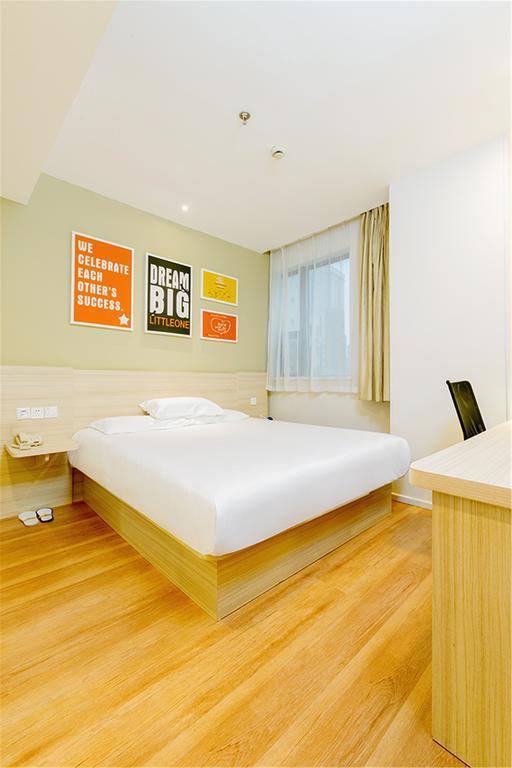 Hanting Express Beijing Sanlitun Exterior photo